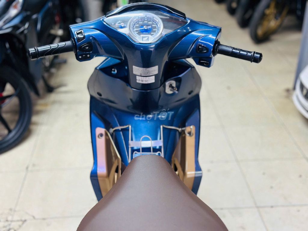 XE M 2021 - ảnh 2