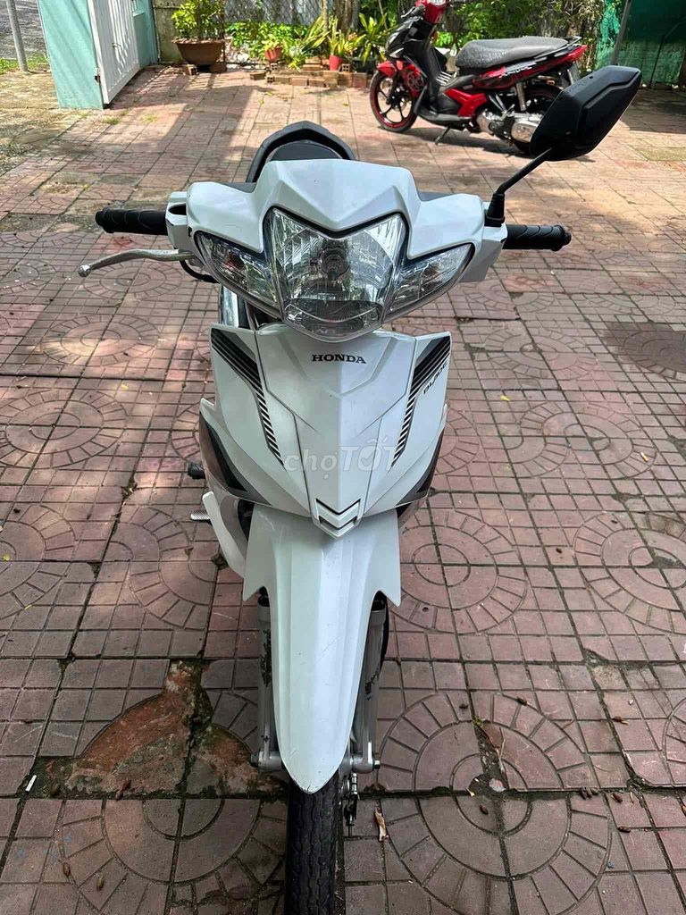 Honda Blade 2017 - ảnh 2