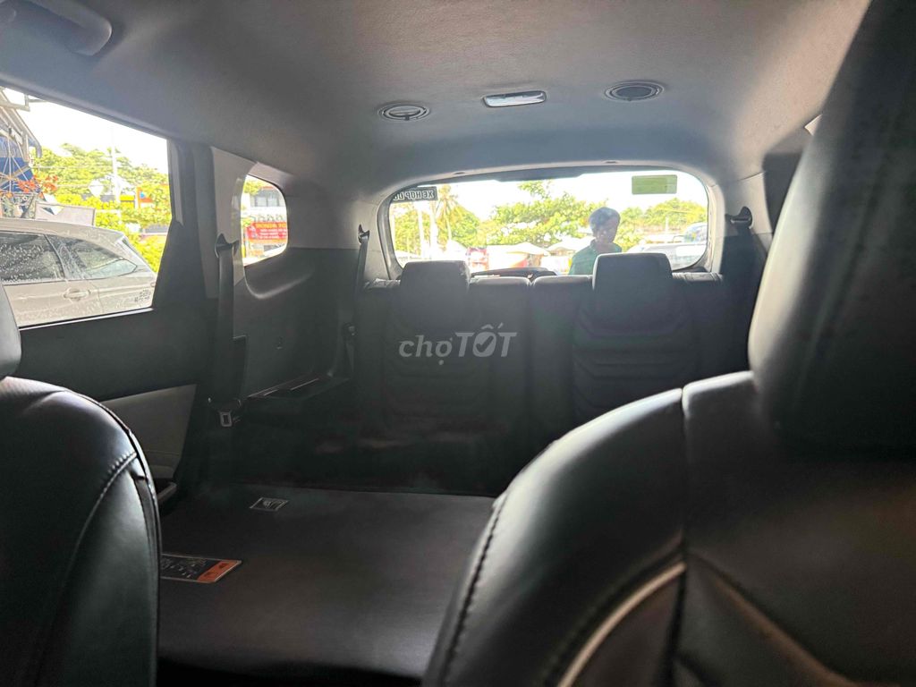 Kia Carens - ảnh 5