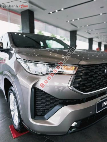 Toyota Innova Cross 2.0V CVT 2026 - ảnh 3