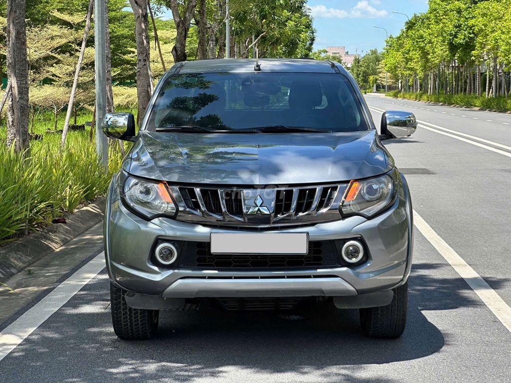 Mitsubishi Triton 2018 - ảnh 3