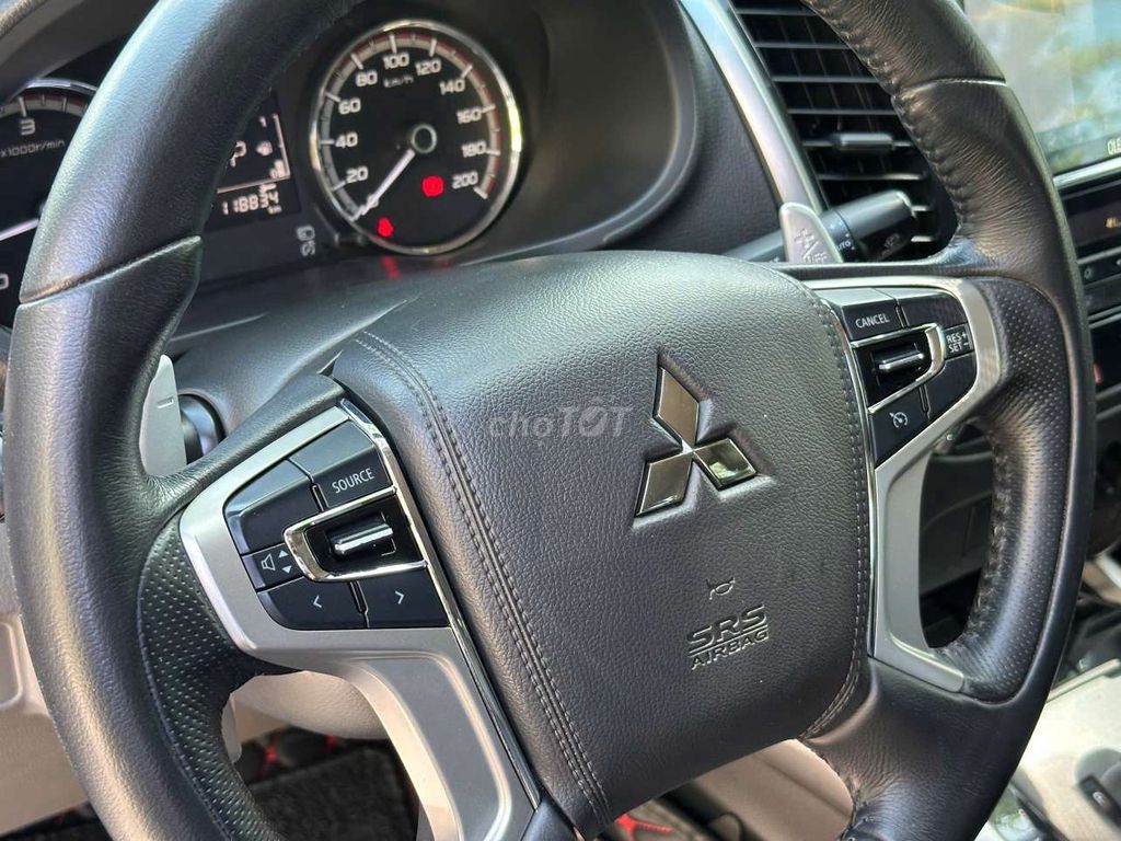 Mitsubishi Triton 2018 - ảnh 5