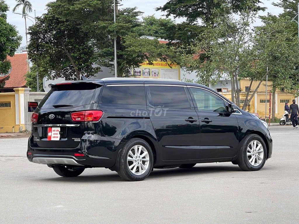 Kia Sedona 2021 - ảnh 5