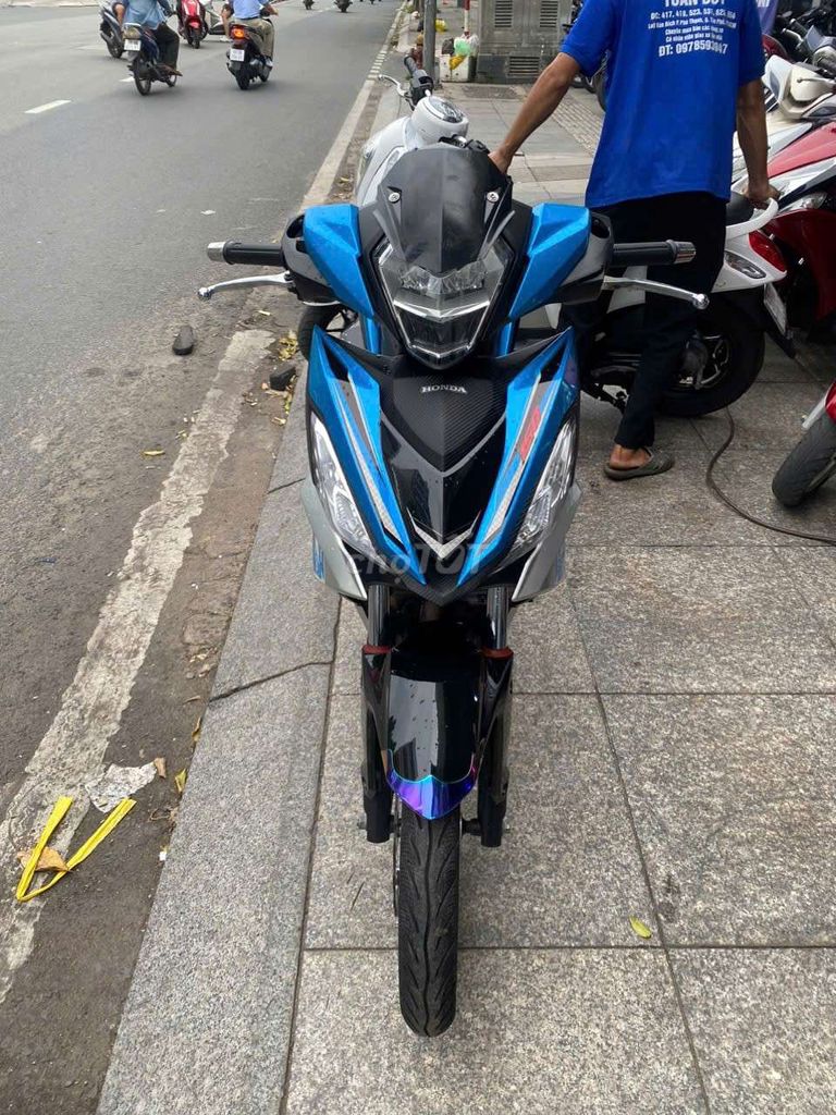 Honda Winner 2018 - ảnh 2