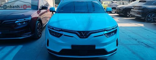VinFast VF8 Plus AWD 2023 - ảnh 4