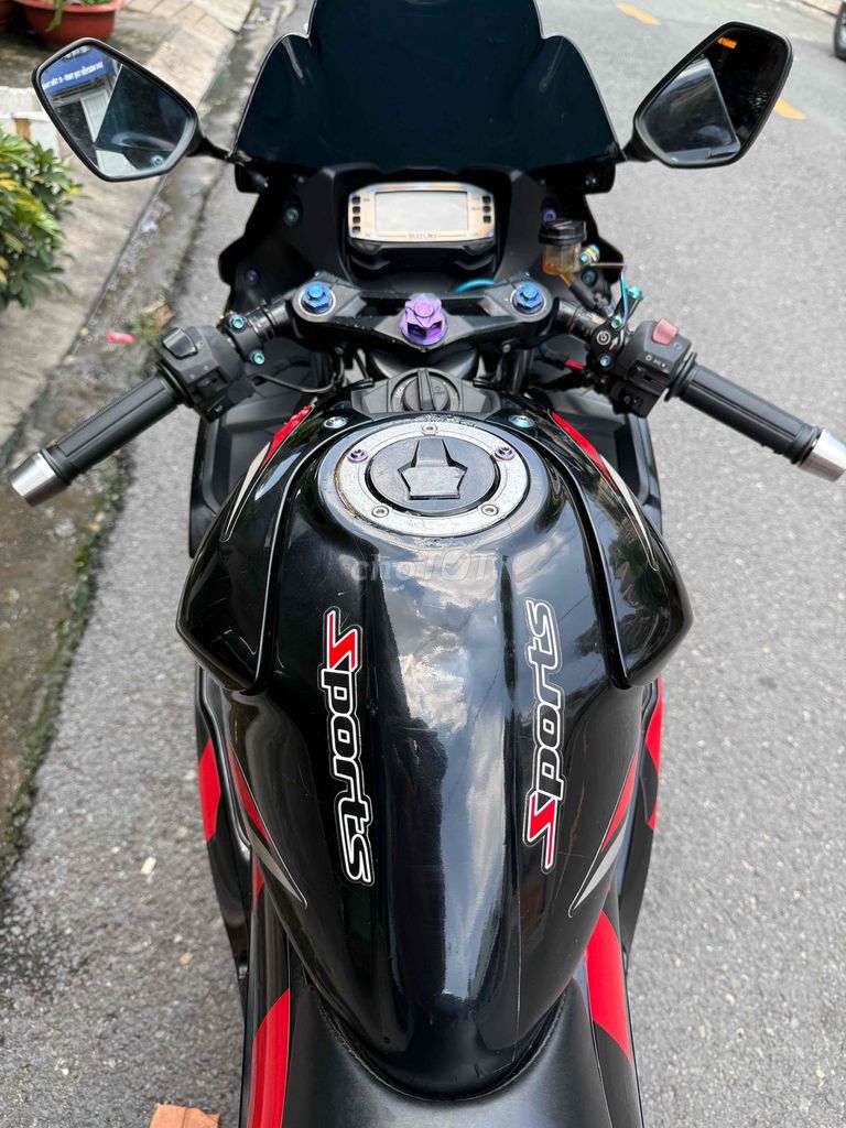Suzuki Gsx 2018 - ảnh 2