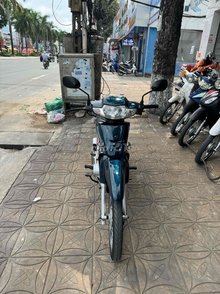 Honda 2003 - ảnh 1