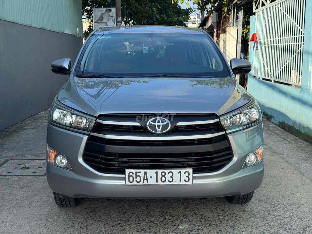 Toyota Innova 2.0E 2019 - ảnh 1