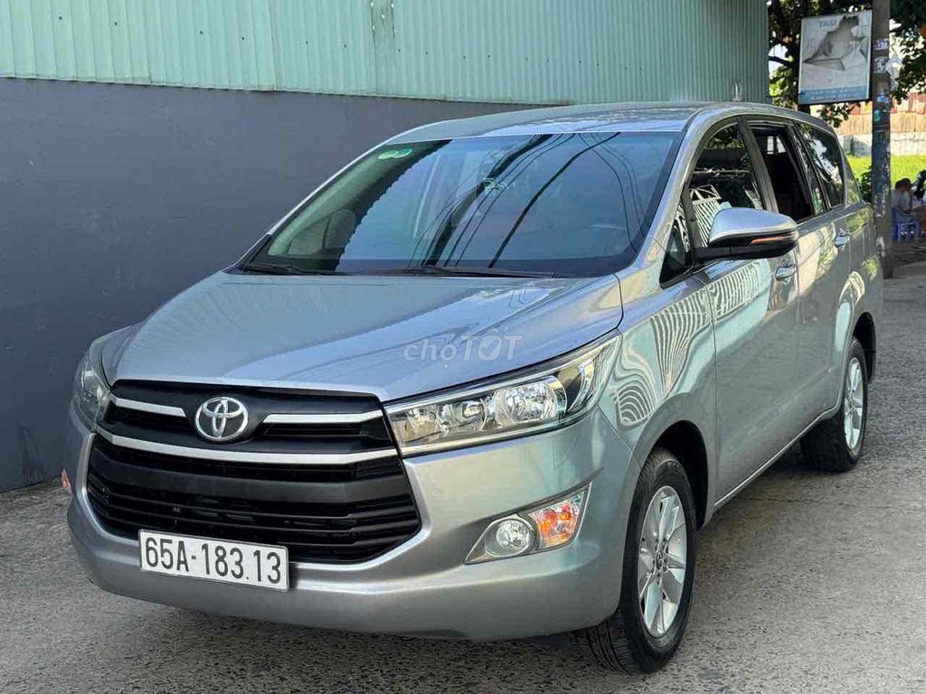 Toyota Innova 2.0E 2019 - ảnh 3