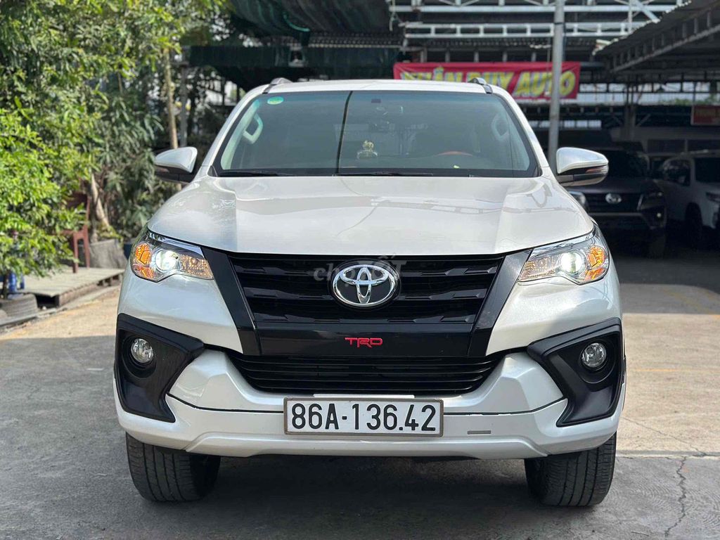 Toyota Fortuner 2019 - ảnh 1
