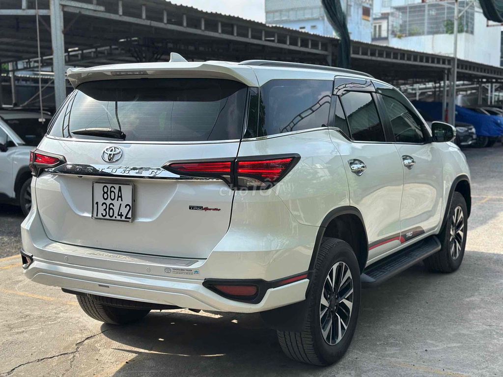 Toyota Fortuner 2019 - ảnh 5