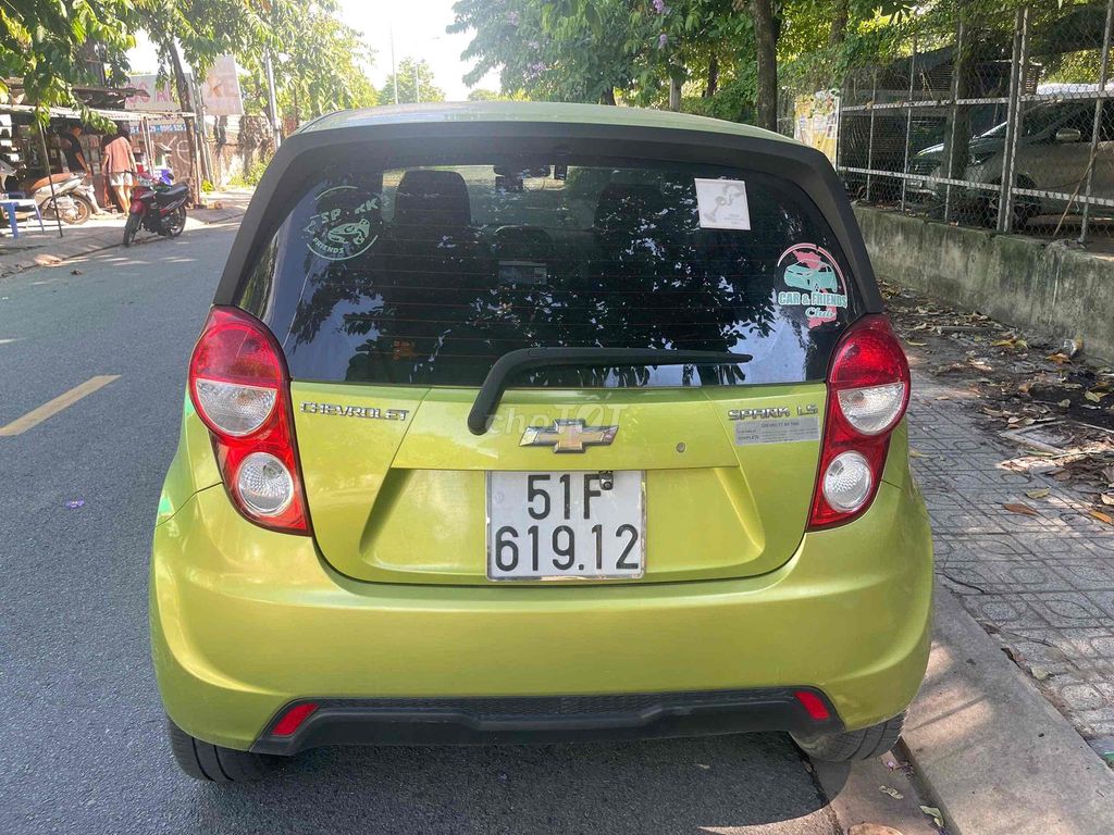 Chevrolet Spark 2017 - ảnh 3