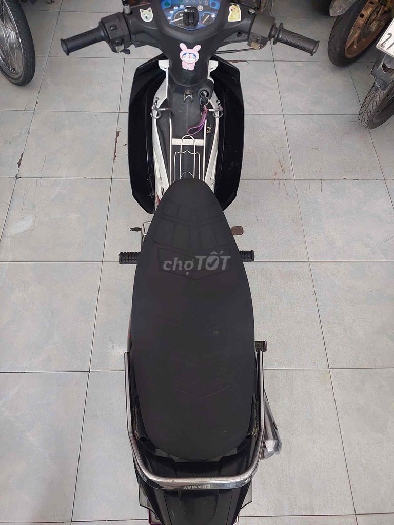 Yamaha Sirius 2012 - ảnh 3