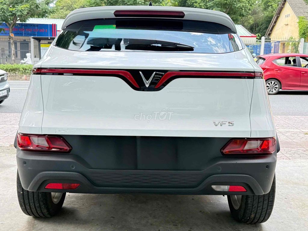VinFast VF5 2025 - ảnh 4