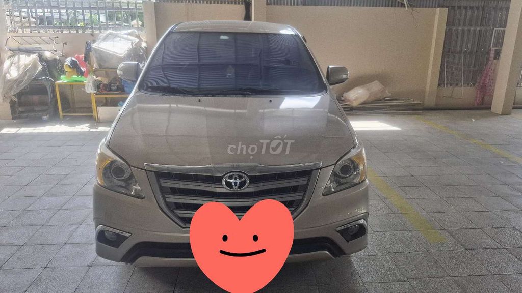 Toyota Innova - ảnh 2