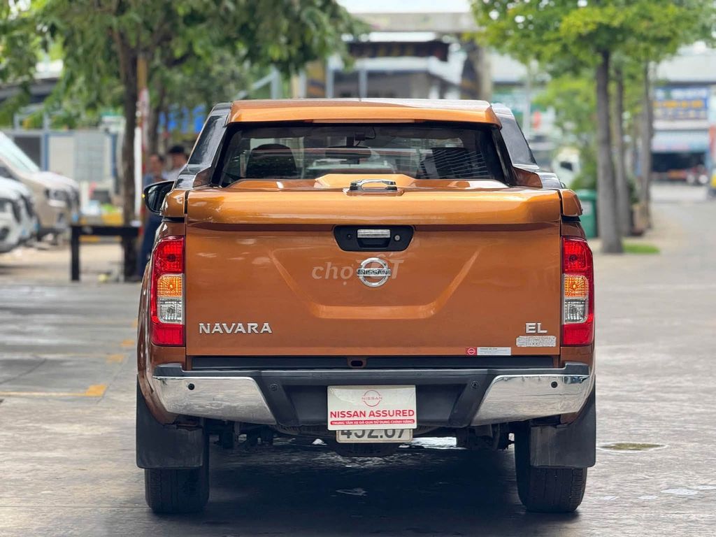 Nissan Navara - ảnh 3