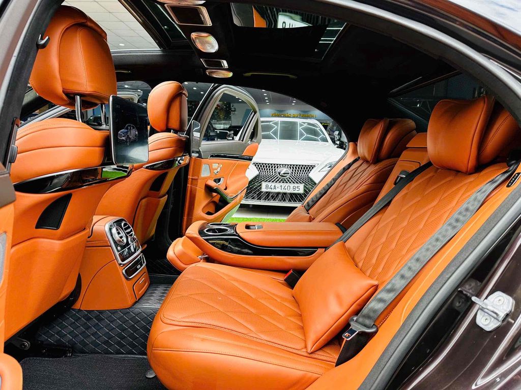 Mercedes-Benz 2020 - ảnh 4