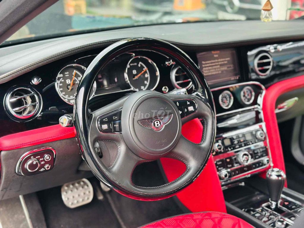 Bentley 2011 - ảnh 3