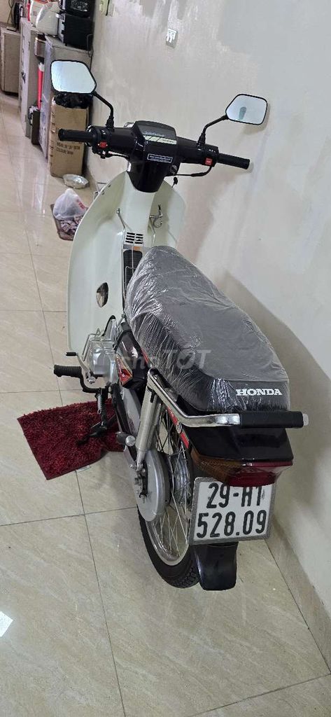 Honda 1995 - ảnh 1