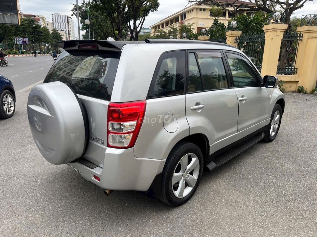 Suzuki 2011 - ảnh 4