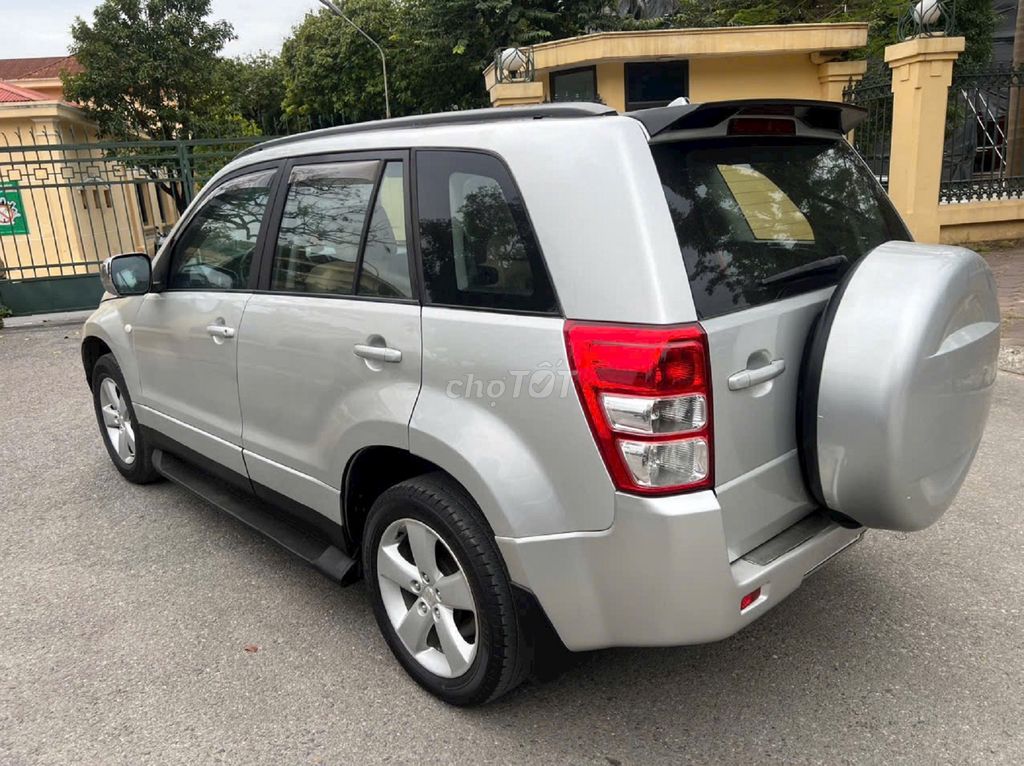 Suzuki 2011 - ảnh 5