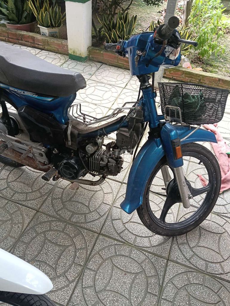 Honda Dream 2002 - ảnh 1