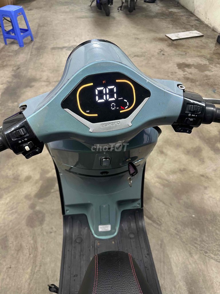 Vespa 2023 - ảnh 2