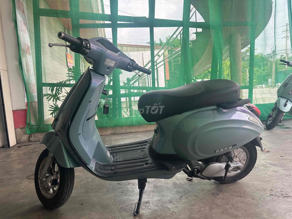 Vespa 2023 - ảnh 4