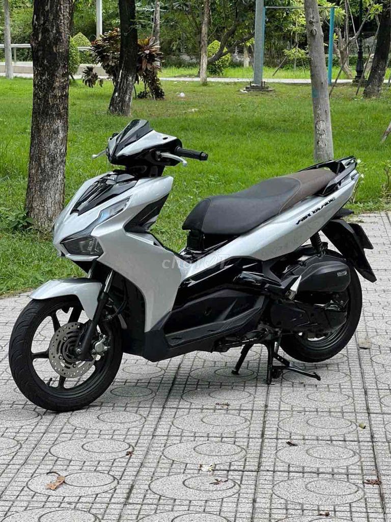 Honda Air Blade 2021 - ảnh 4