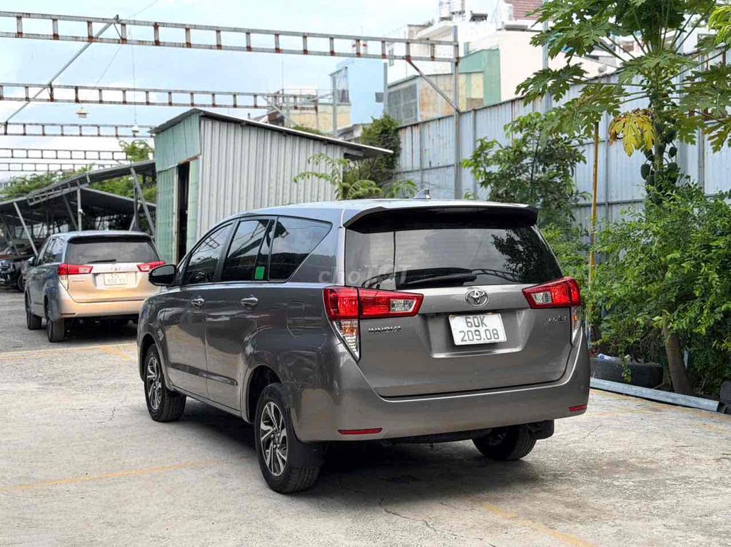 Toyota Innova 2.0E 2023 - ảnh 2