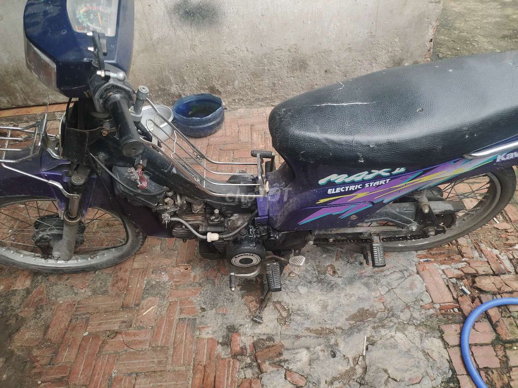 Kawasaki 2000 - ảnh 1
