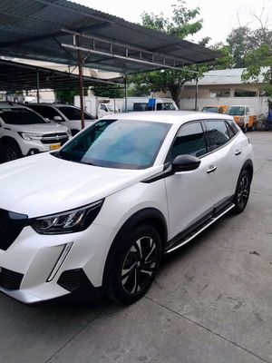 Peugeot 2008 - ảnh 1