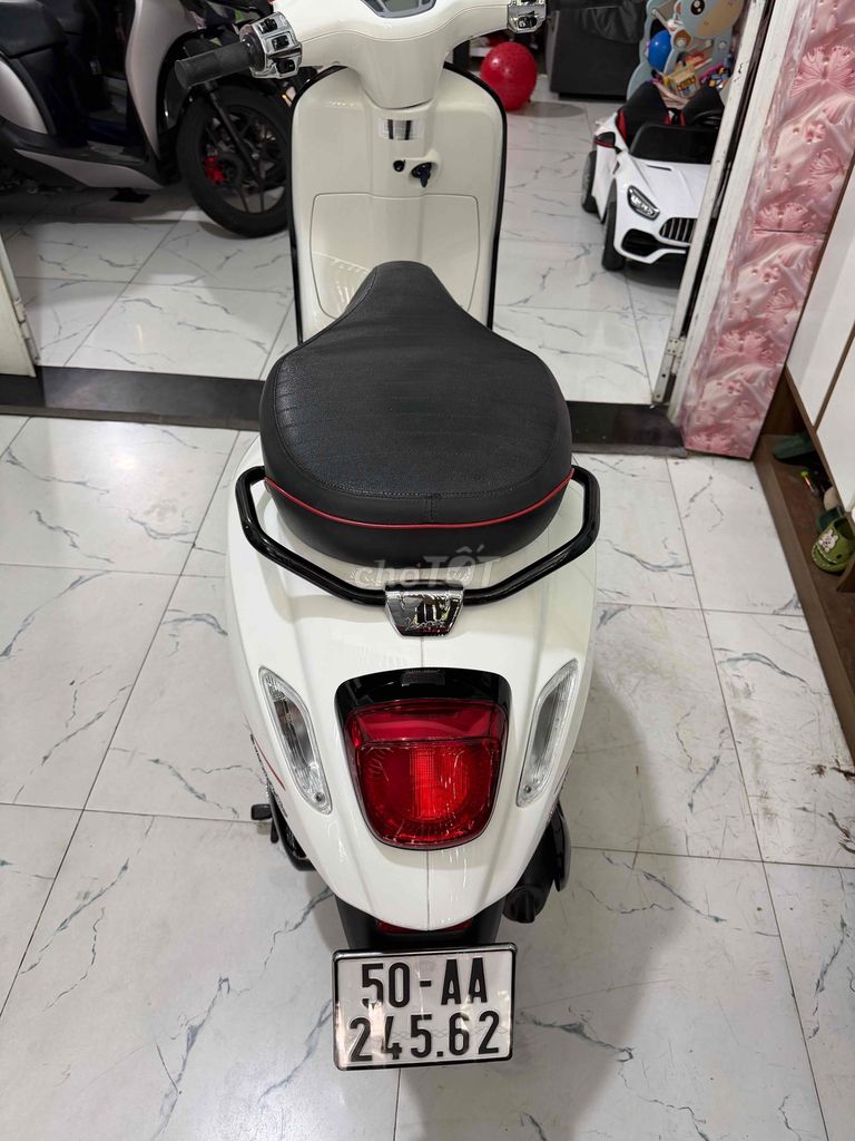 Piaggio Vespa 2016 - ảnh 2