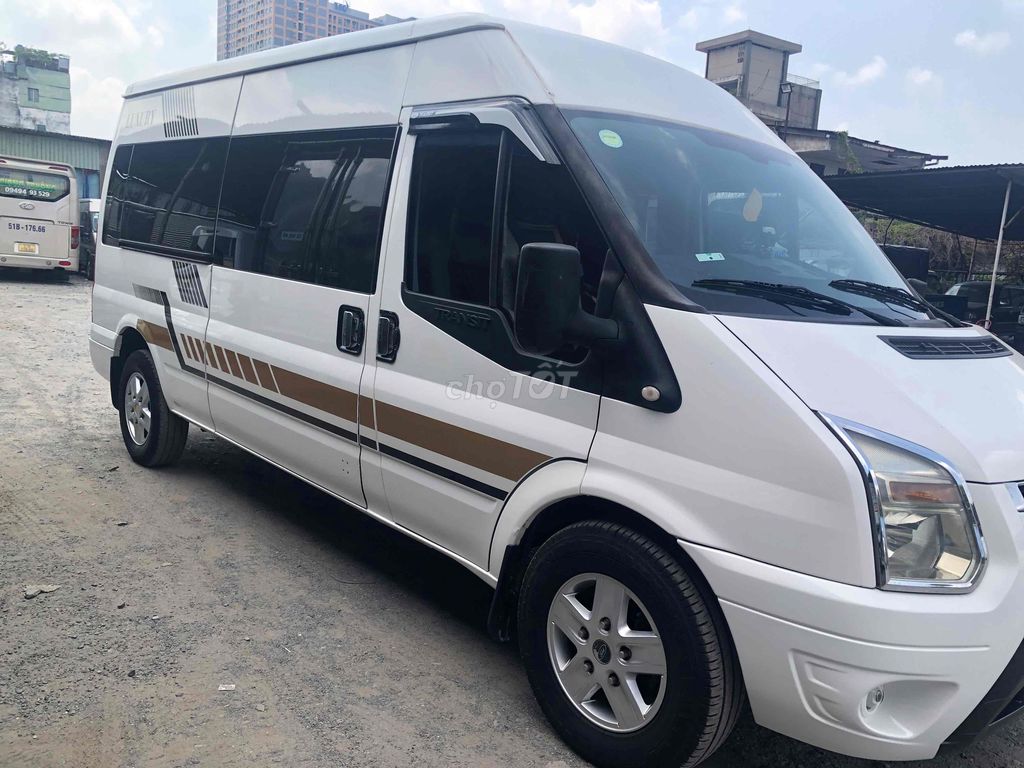 Ford Transit - ảnh 3