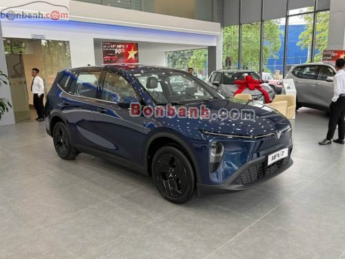 VinFast VF MPV 7 AT 2026 - ảnh 1