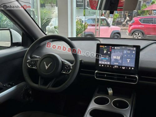 VinFast VF MPV 7 AT 2026 - ảnh 4