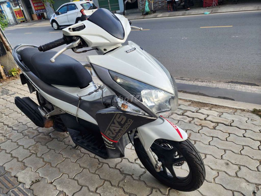 Honda Air Blade 2012 - ảnh 2