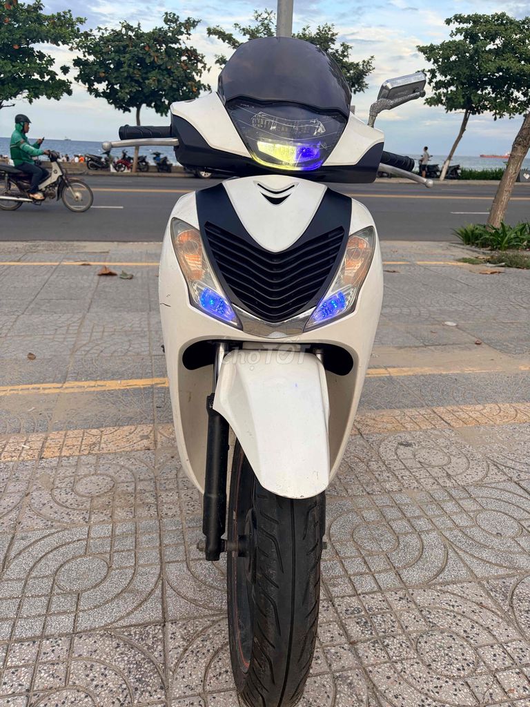 Honda SH 2017 - ảnh 1