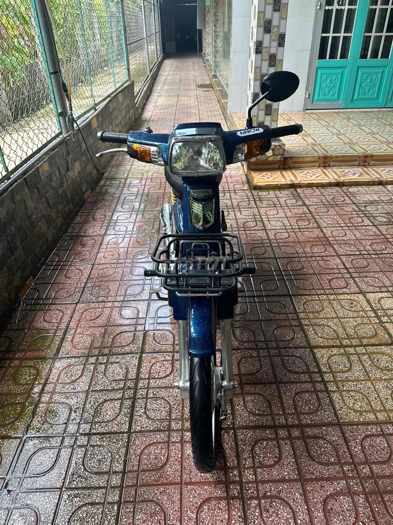 Honda Dream 2000 - ảnh 1