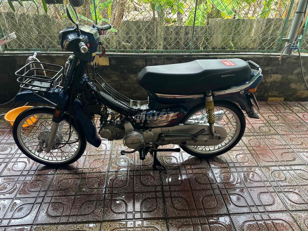 Honda Dream 2000 - ảnh 2
