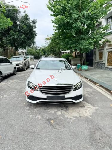 Mercedes-Benz 2019 - ảnh 1