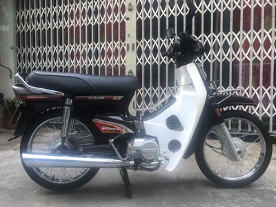 Honda Dream 1996 - ảnh 1