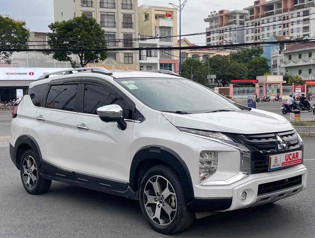 Mitsubishi Xpander Cross 2022 - ảnh 1