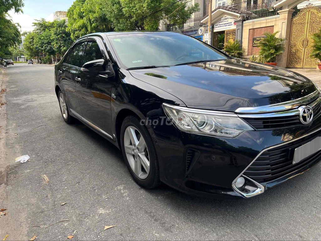 Toyota Camry 2017 - ảnh 2