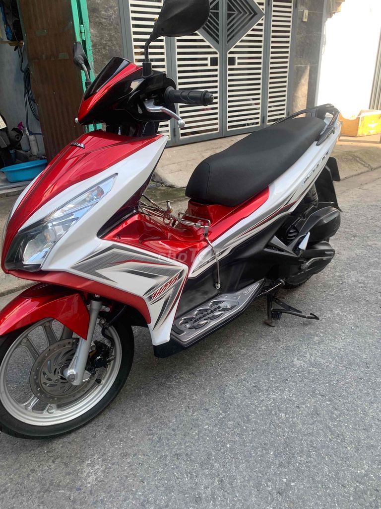 Honda Air Blade 2014 - ảnh 3