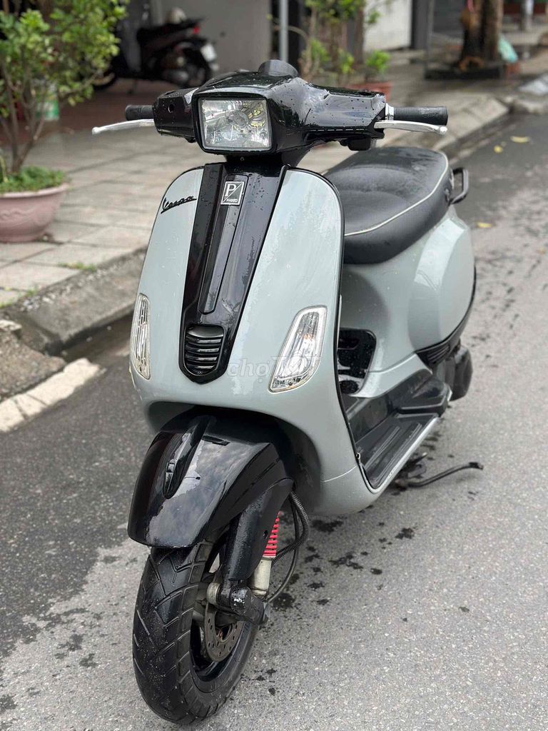 Piaggio Vespa 2013 - ảnh 2