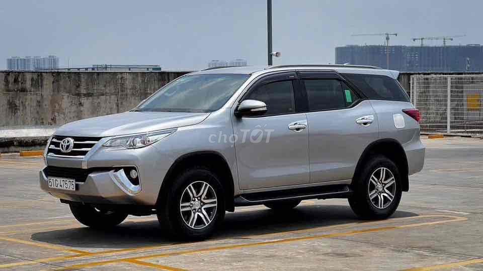 Toyota Fortuner 2017 - ảnh 1