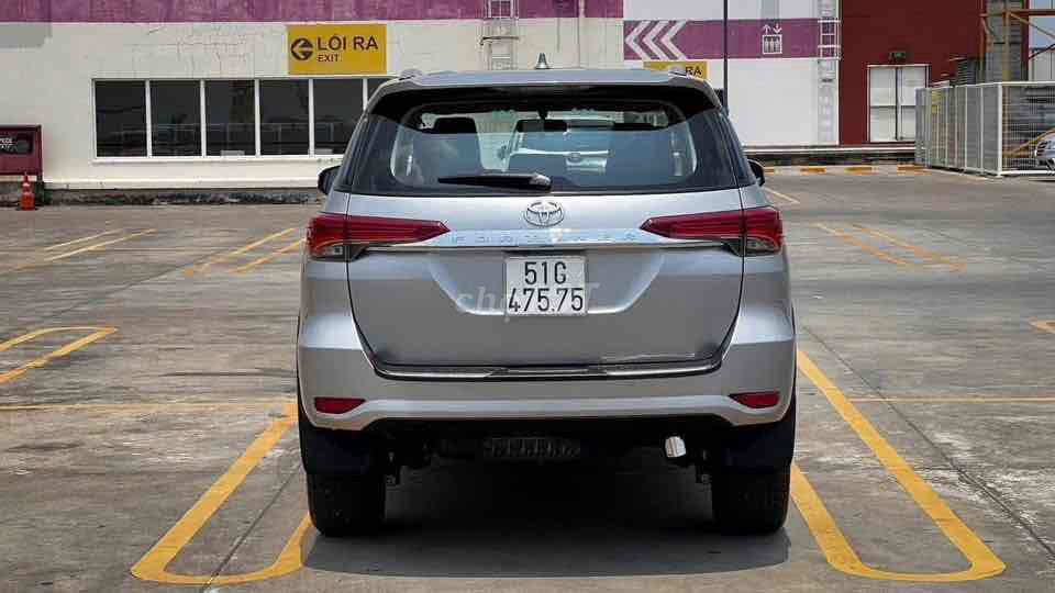 Toyota Fortuner 2017 - ảnh 4