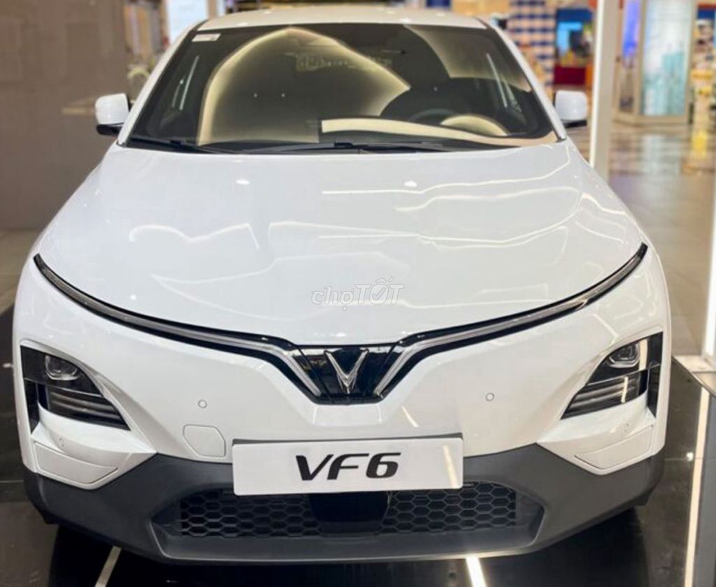 VinFast VF6 Eco - ảnh 4