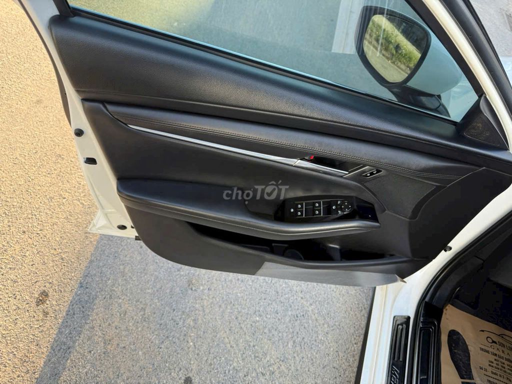 Mazda 3 - ảnh 3